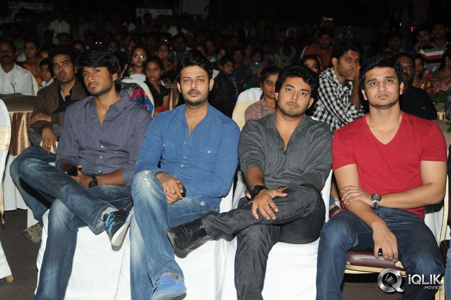 Jabilli-Kosam-Akasamalle-Movie-Audio-Launch